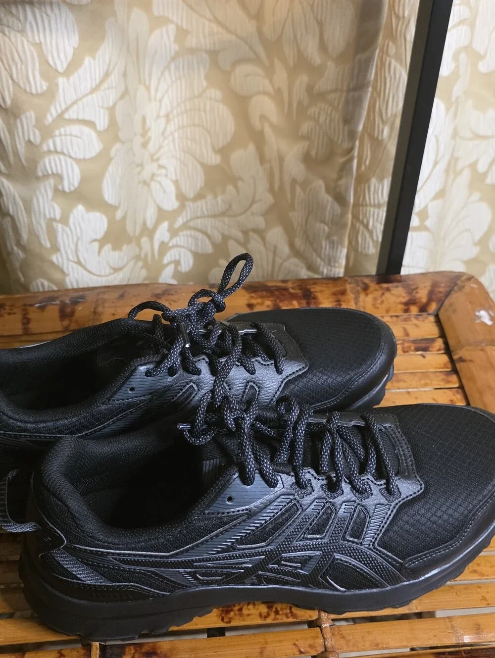 Asics all black