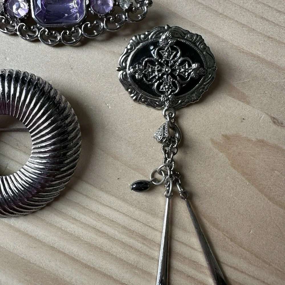 Fashion Jewelry this lot