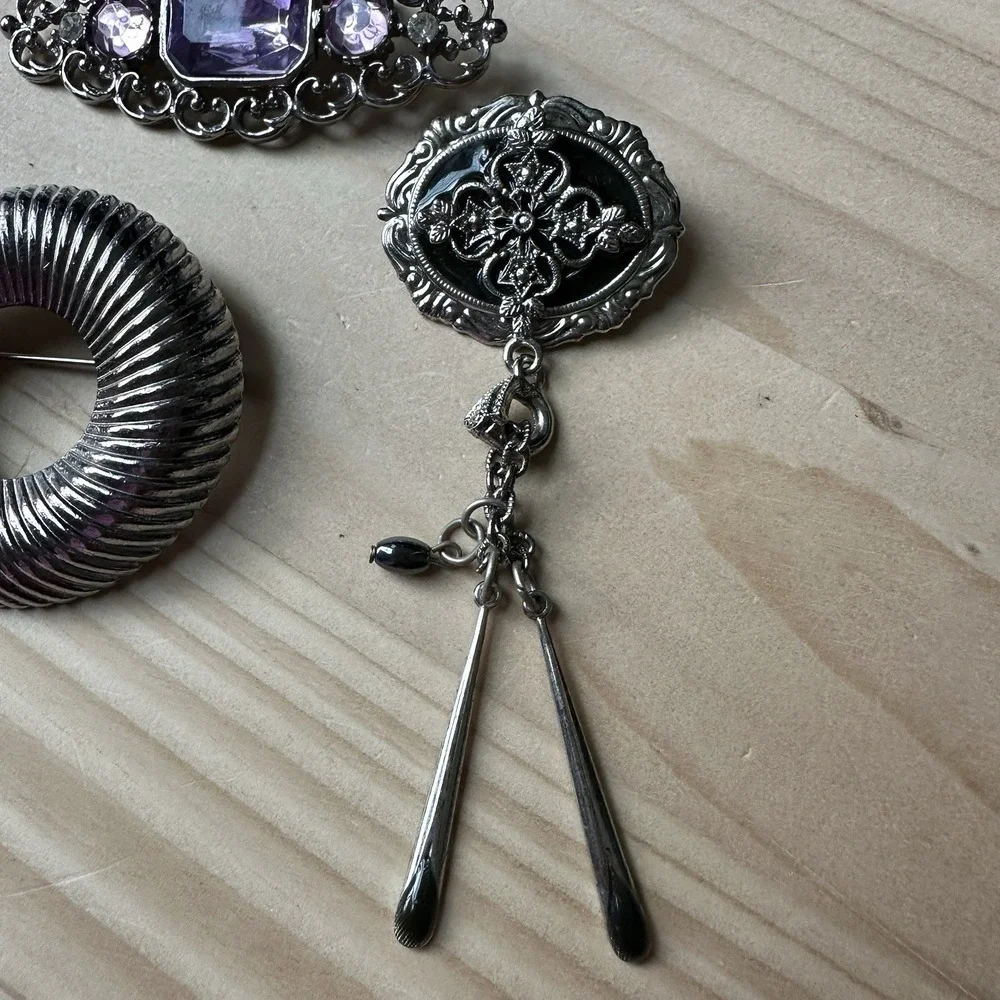 Fashion Jewelry this lot