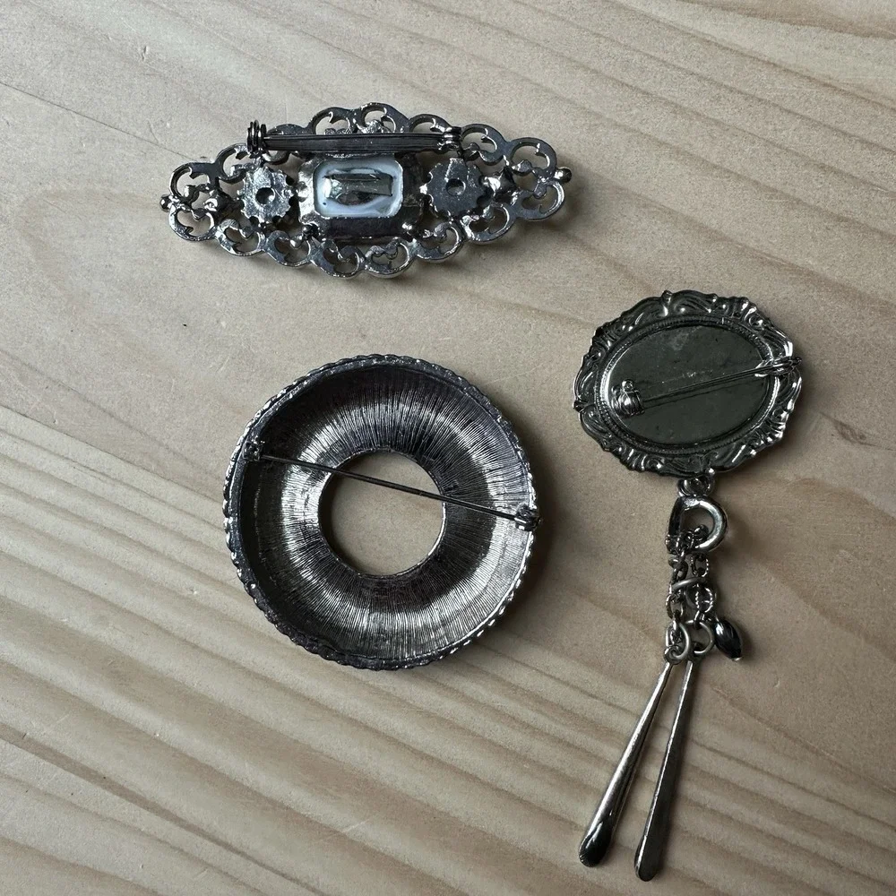 Fashion Jewelry this lot