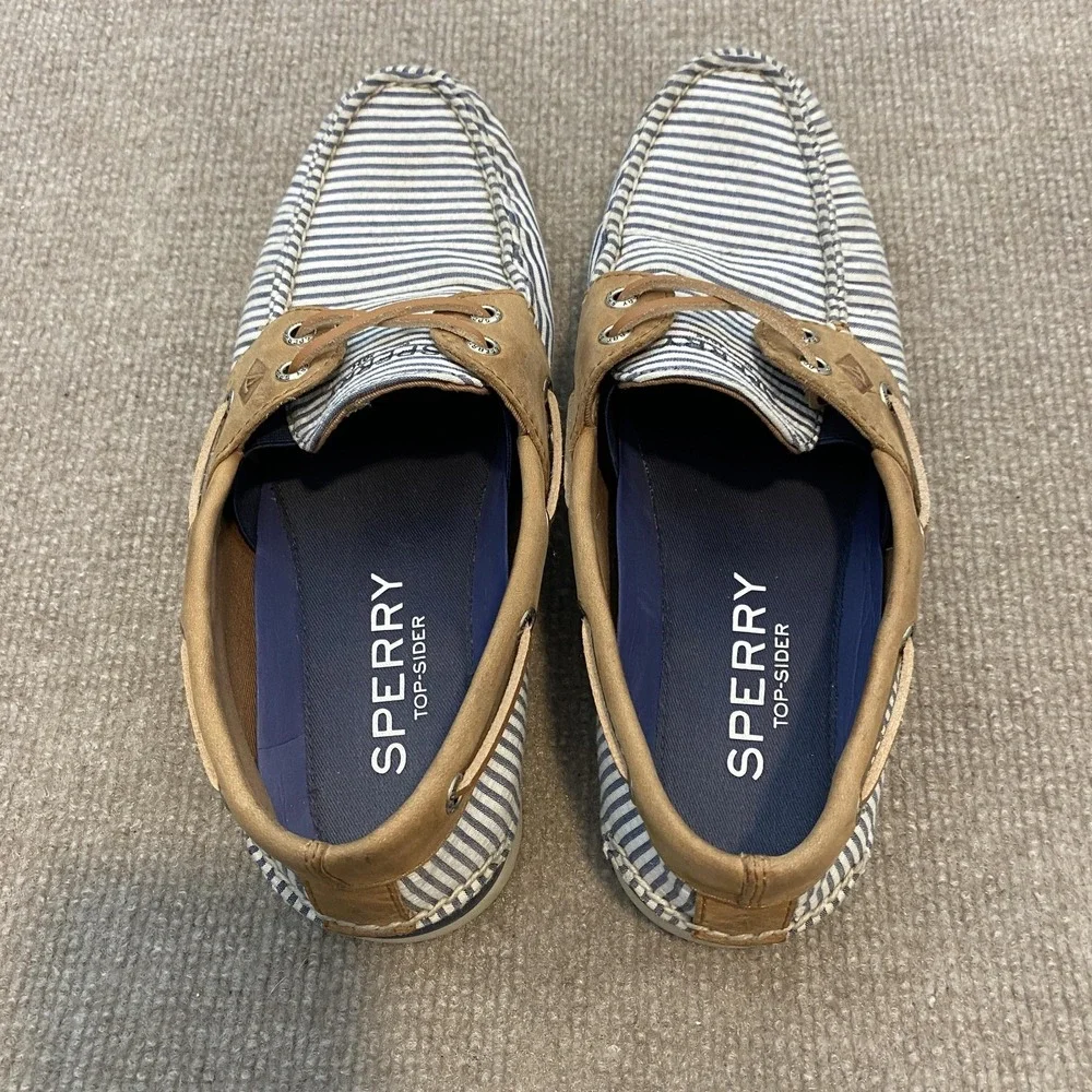 Sperry us eye eyelets