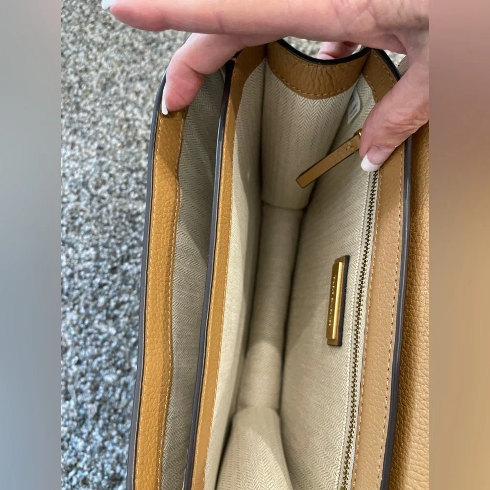 Tory Burch nwot tory