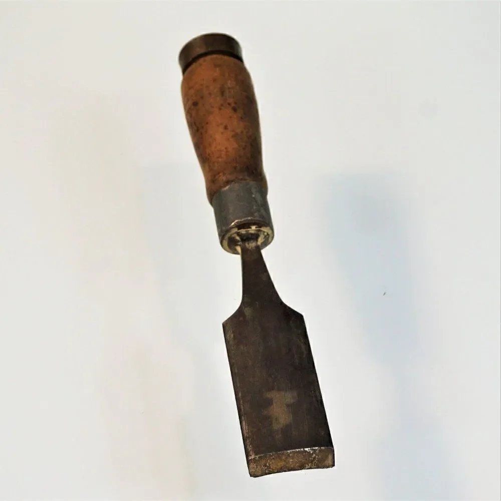Vintage Antique Chisel Thomas Ibbotson Cast Steel Woodworking Tool