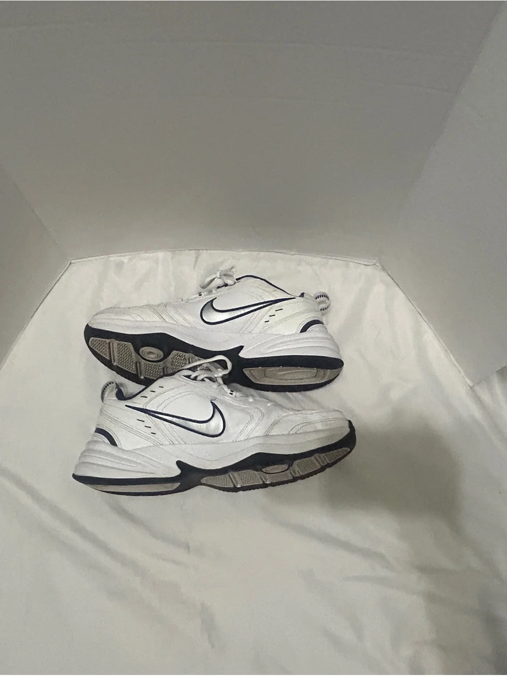 Nike Monarch Men's White Navy Low-Top Sneakers Size 13 Walking Shoes