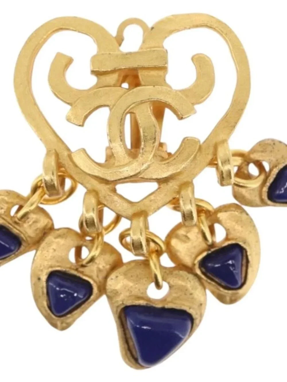 CHANEL brand	chanel color	gold
