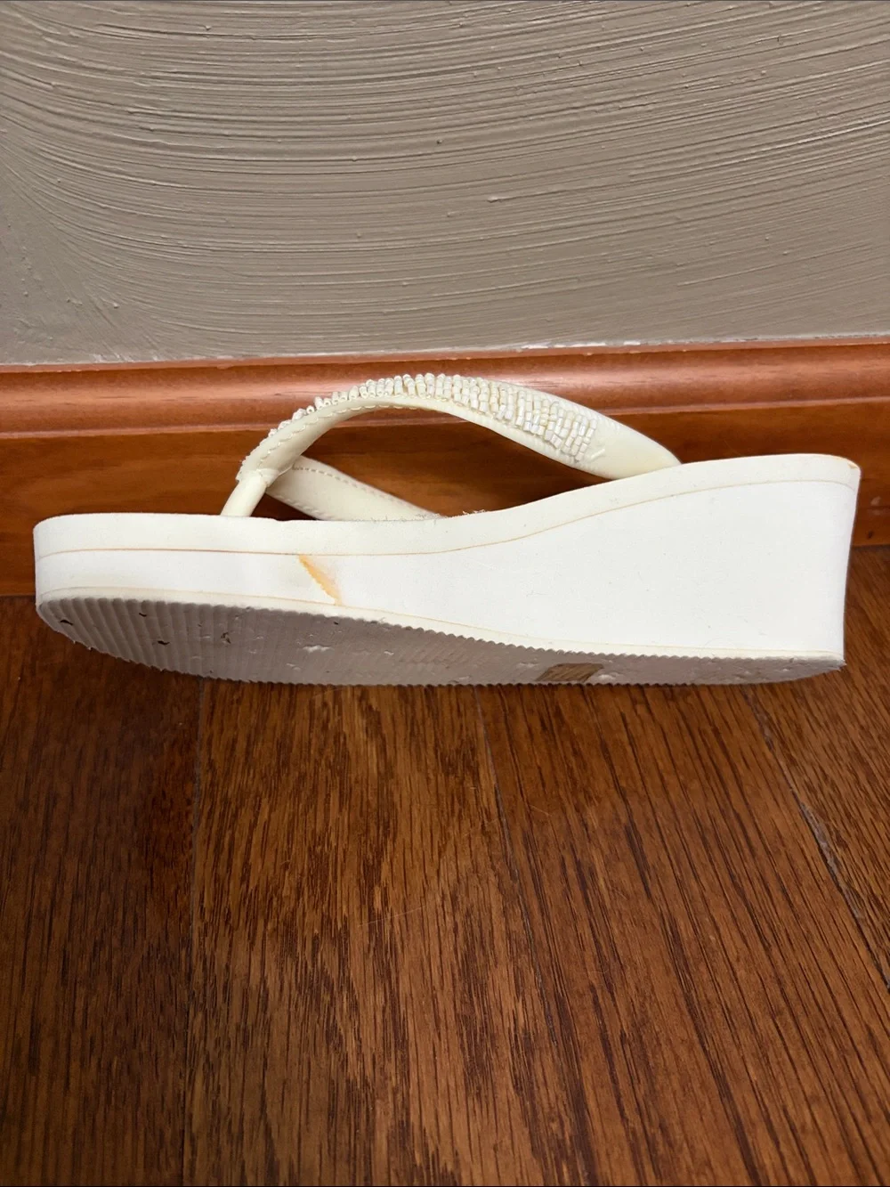 Michaelangelo accents dressy flops