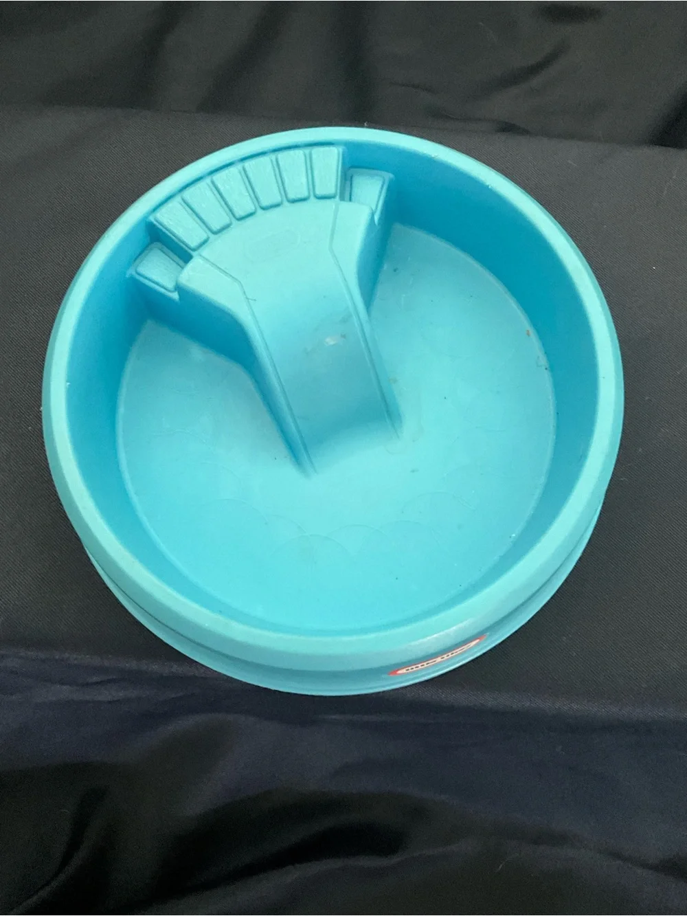 Little Tikes dollhouse pool