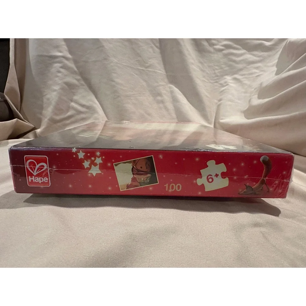 Hape box still