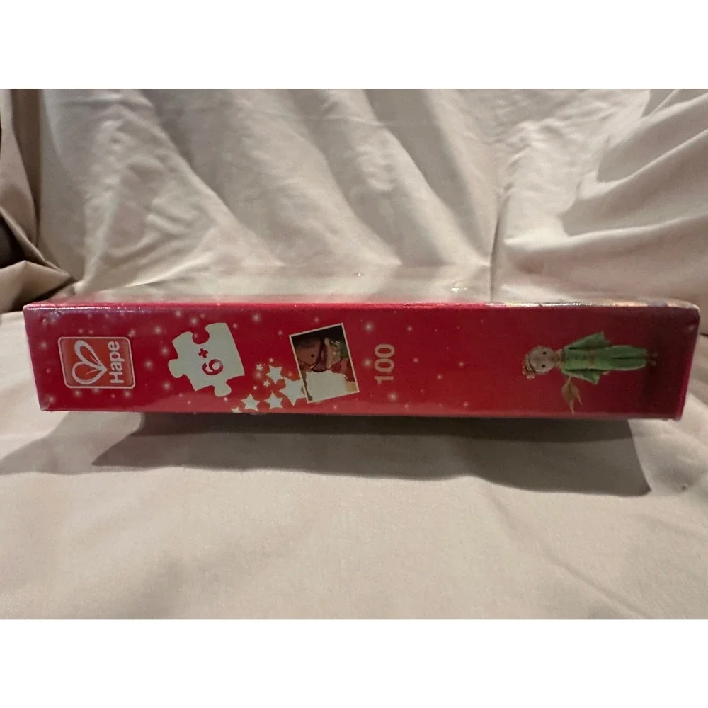 Hape box still