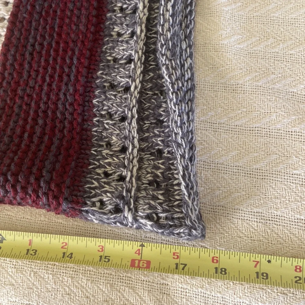 Source Unknown nwot knit