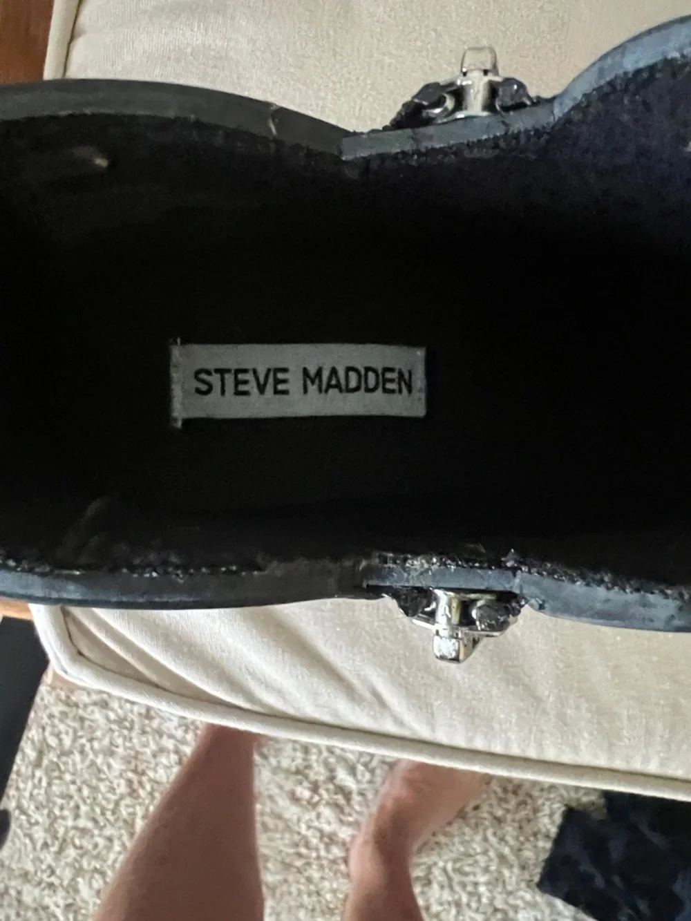 Steve Madden side black