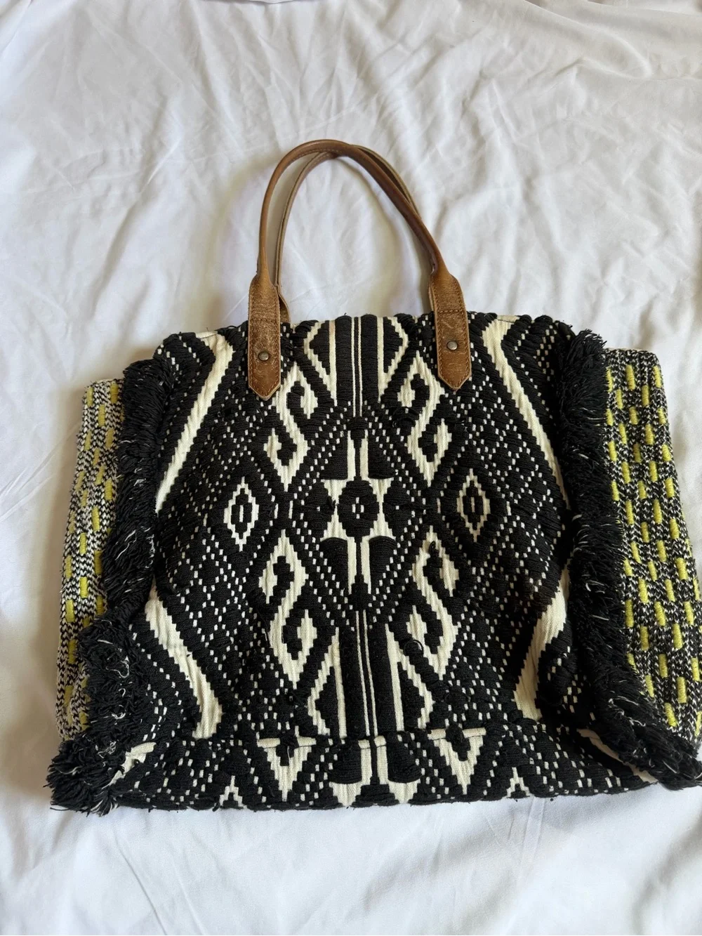 Jasper & Jeera contrasting textile side