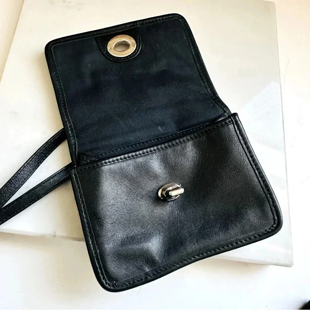 Coach bag handful leather