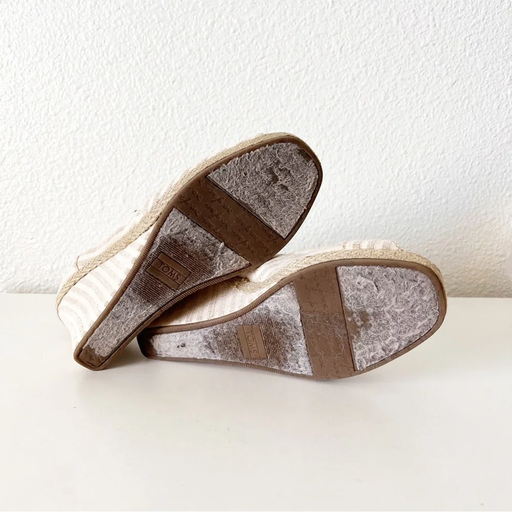 Toms smoke lightweight