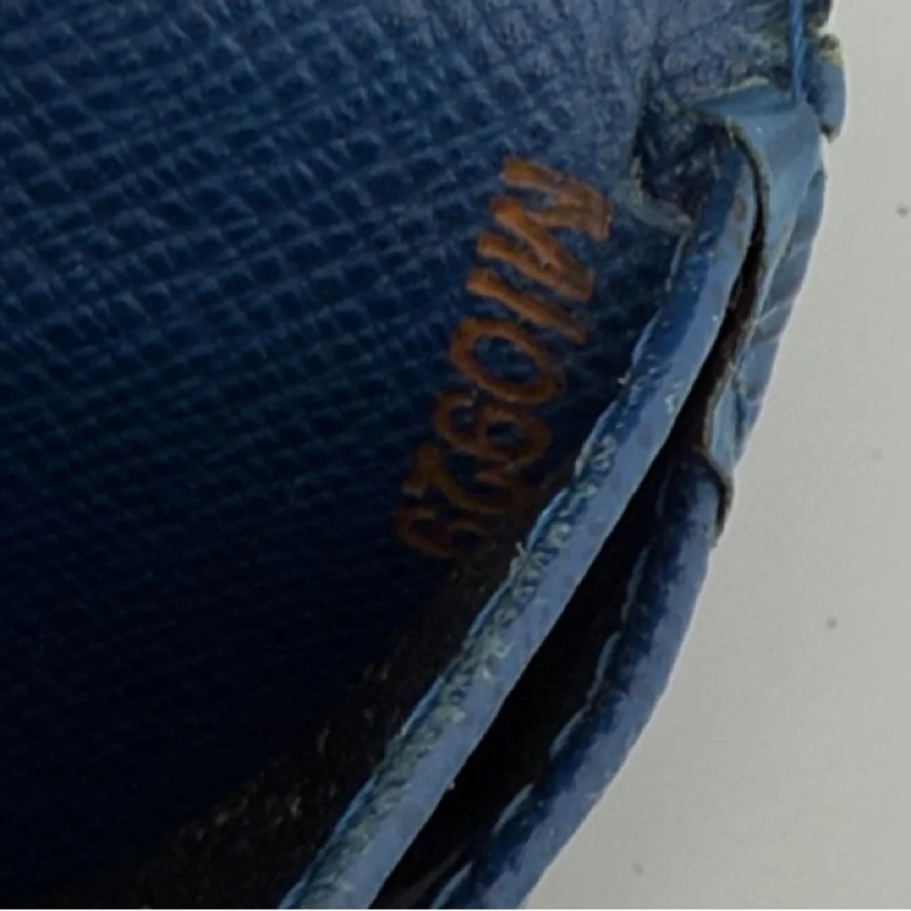 Louis Vuitton versatile elegant