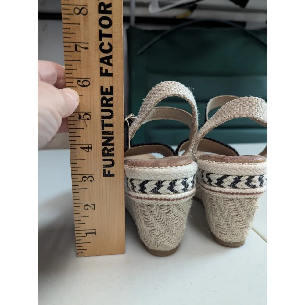 N/A buckle straps