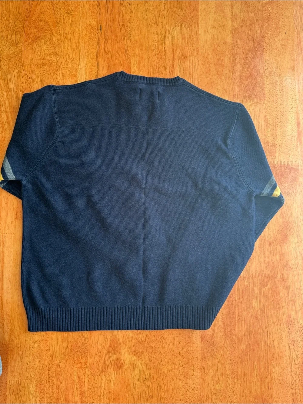American Eagle Outfitters classic navy