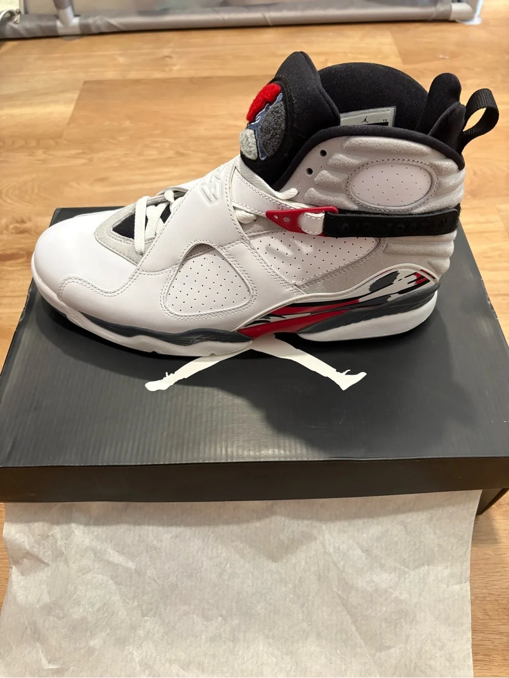 Air Jordan 8 Retro Bugs Bunny 2013 Size 10.5 Mint Never Worn DS OG Box