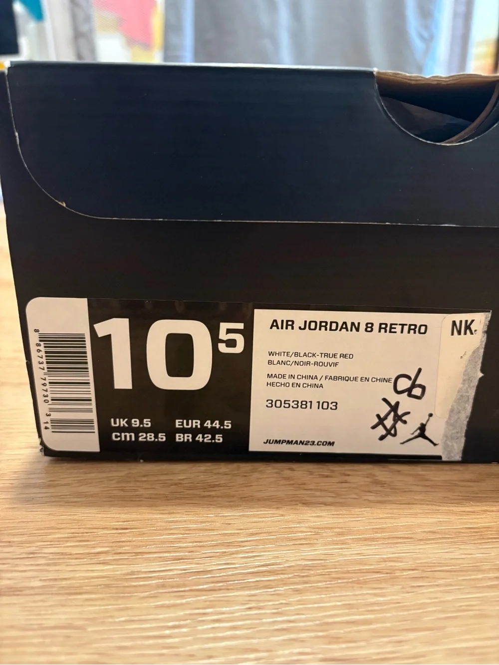 Air Jordan 8 Retro Bugs Bunny 2013 Size 10.5 Mint Never Worn DS OG Box