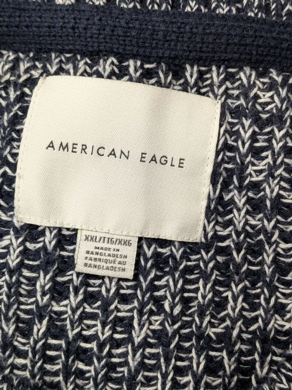 American Eagle Outfitters material cotton