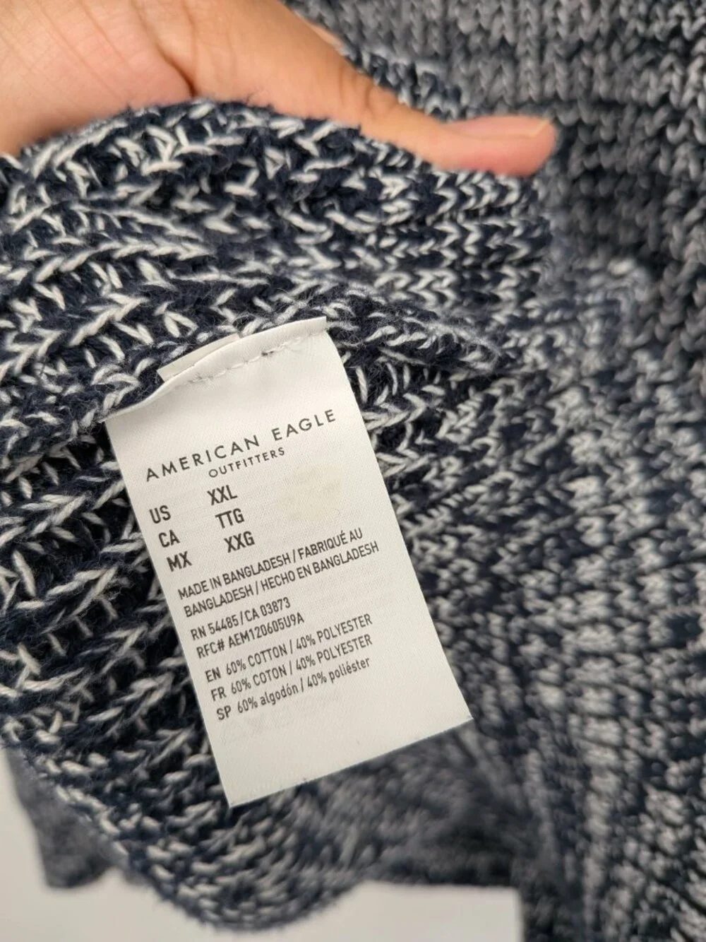 American Eagle Outfitters material cotton