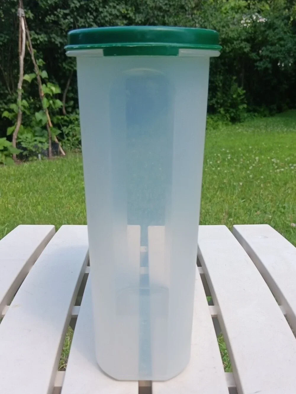 Tupperware 3l frosted