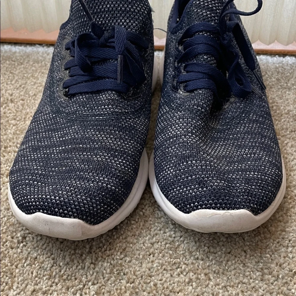 Athletic Works comfortable dark