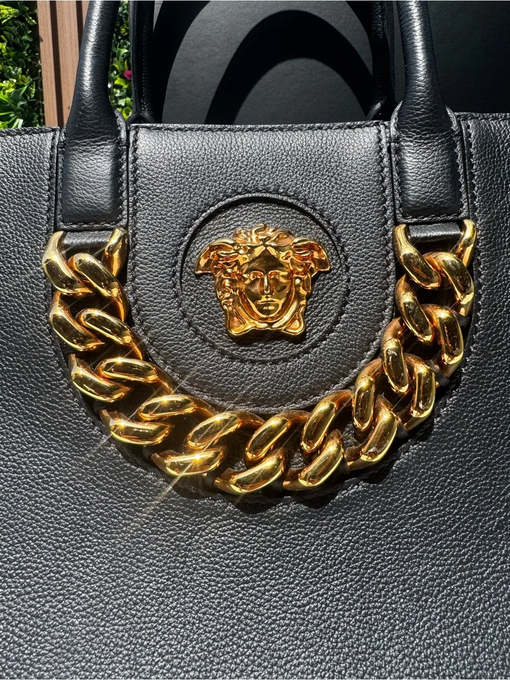 Versace complete detail