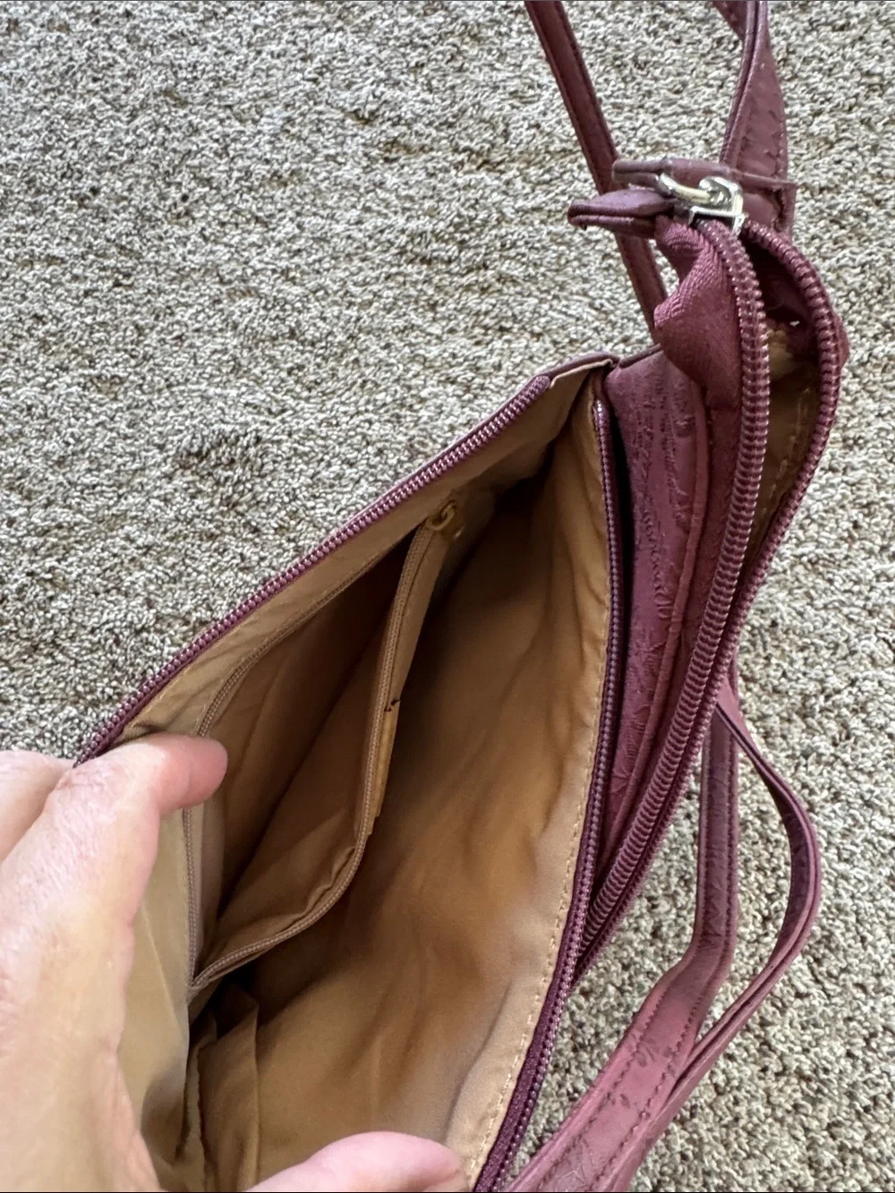 Multisac compact burgundy