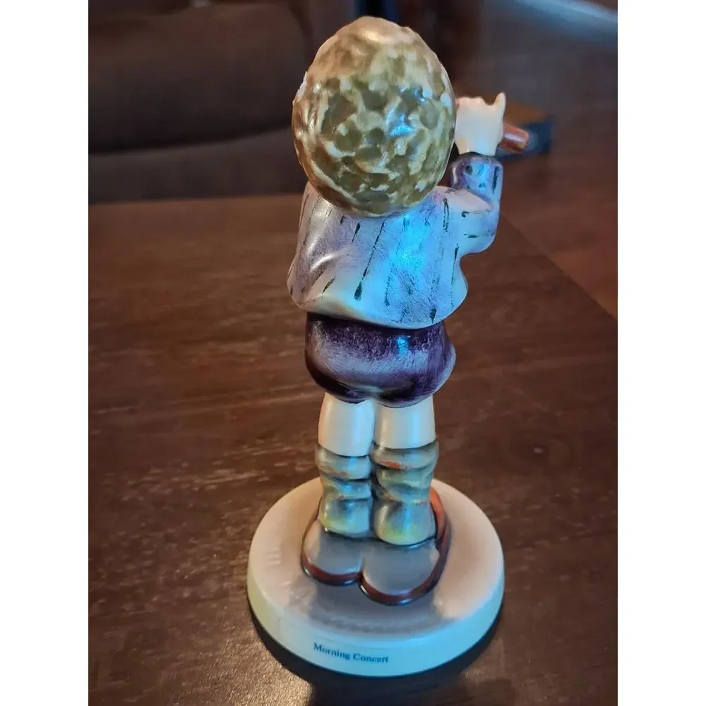 Hummel, Goebel figurine excellent