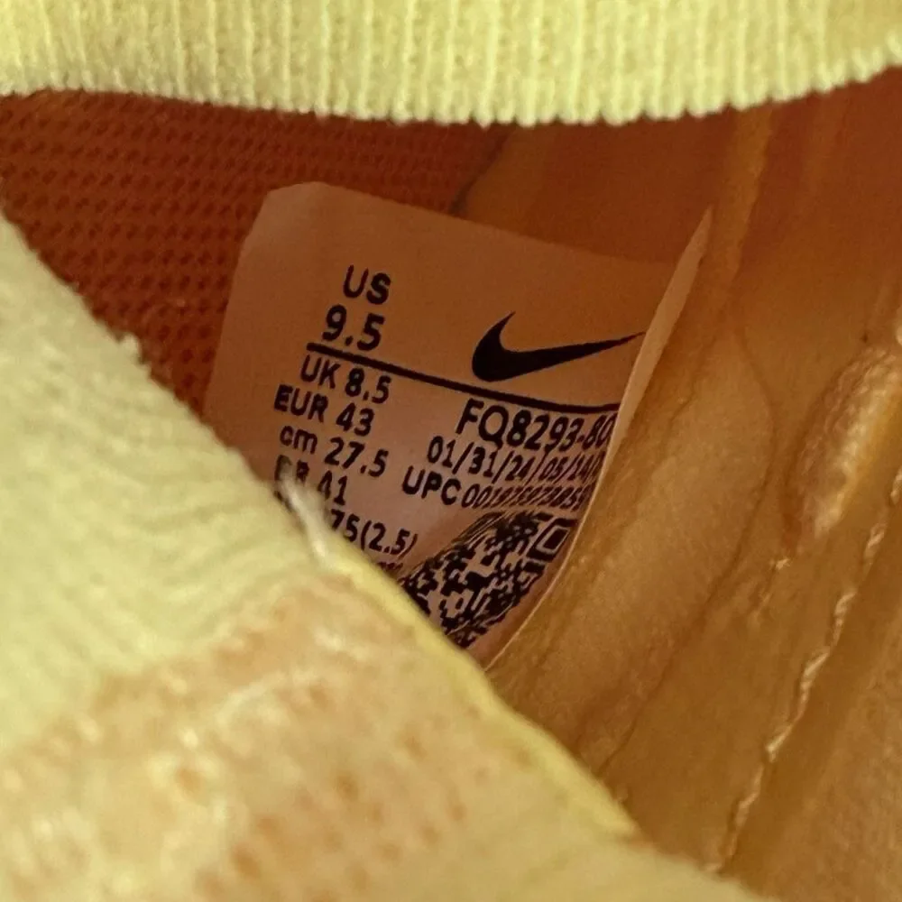 Nike mg new