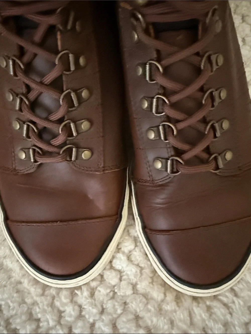 Men's 10.5 Ridgemont Outfitter Hiking Boots water resistant traction grip