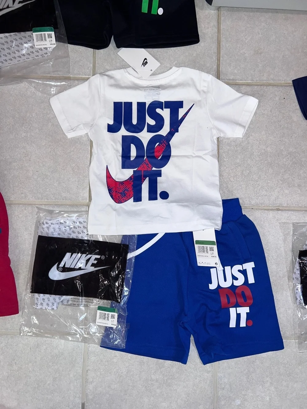 Kids Nike short/shirt set youth large 11/12T