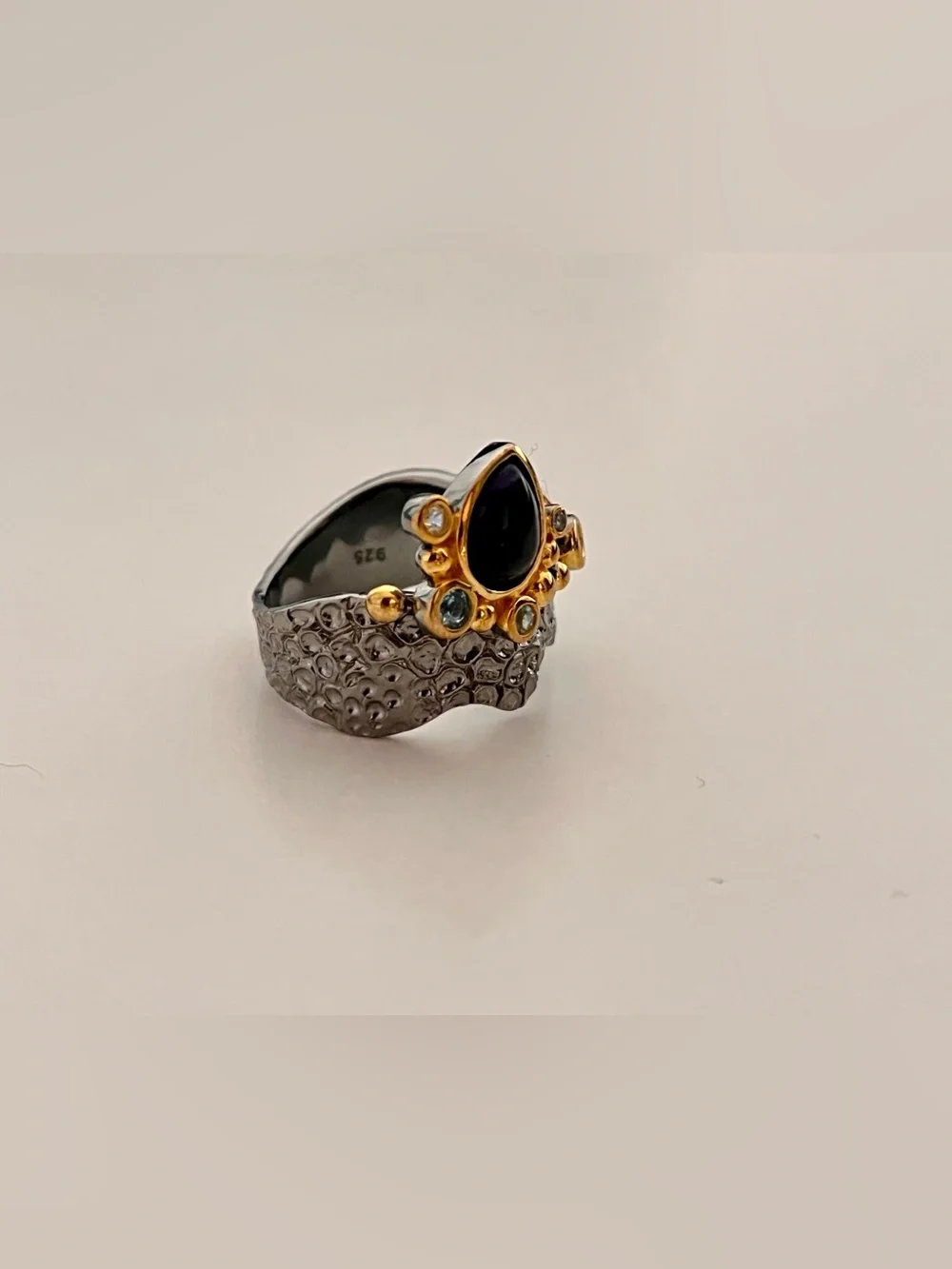 N/A gold seattle