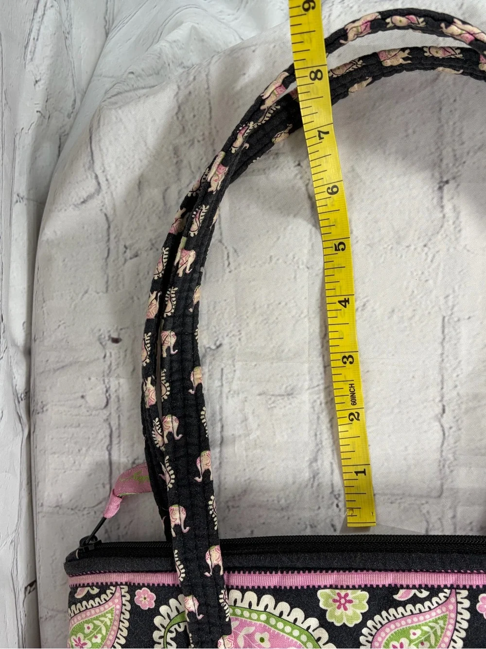 Vera Bradley details minor have