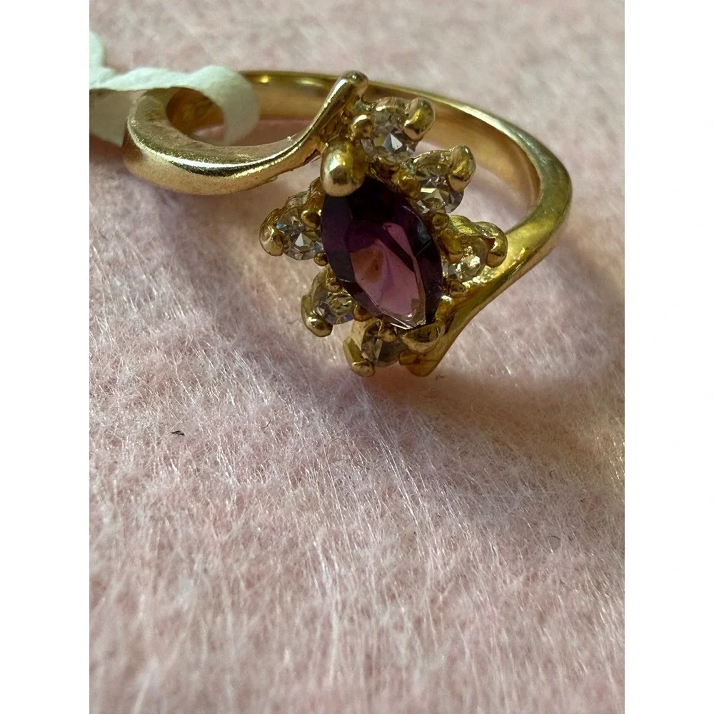 Vintage Gold Marquise size 6.5  amethyst Cocktail Ring Clear Accents signed BB‎