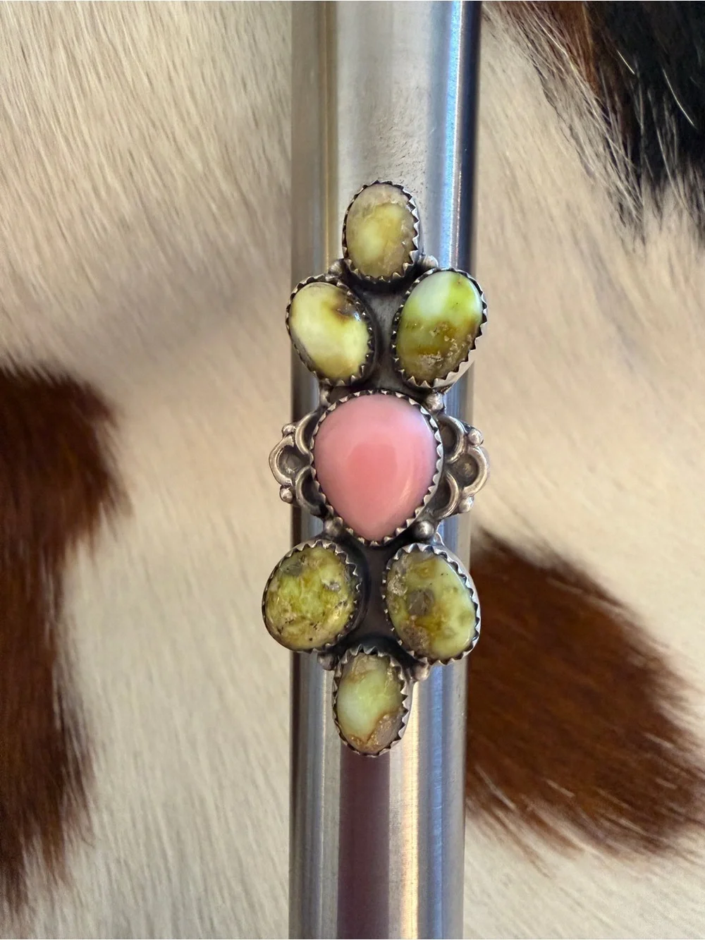 ❤️ Queen Pink Conch Palomino Variscite 925 Navajo Style Crawler Adjustable Ring