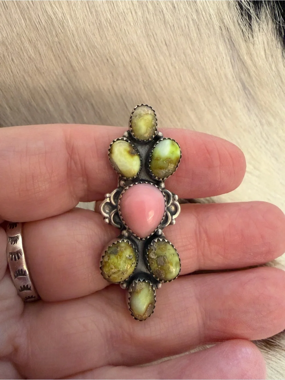 ❤️ Queen Pink Conch Palomino Variscite 925 Navajo Style Crawler Adjustable Ring