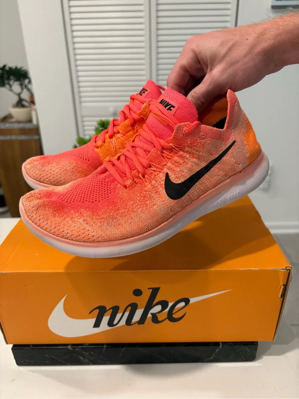 Nike Women’s Free RN Flyknit Running Shoes - Pink/Orange/Coral *Rare* Sz 7.5