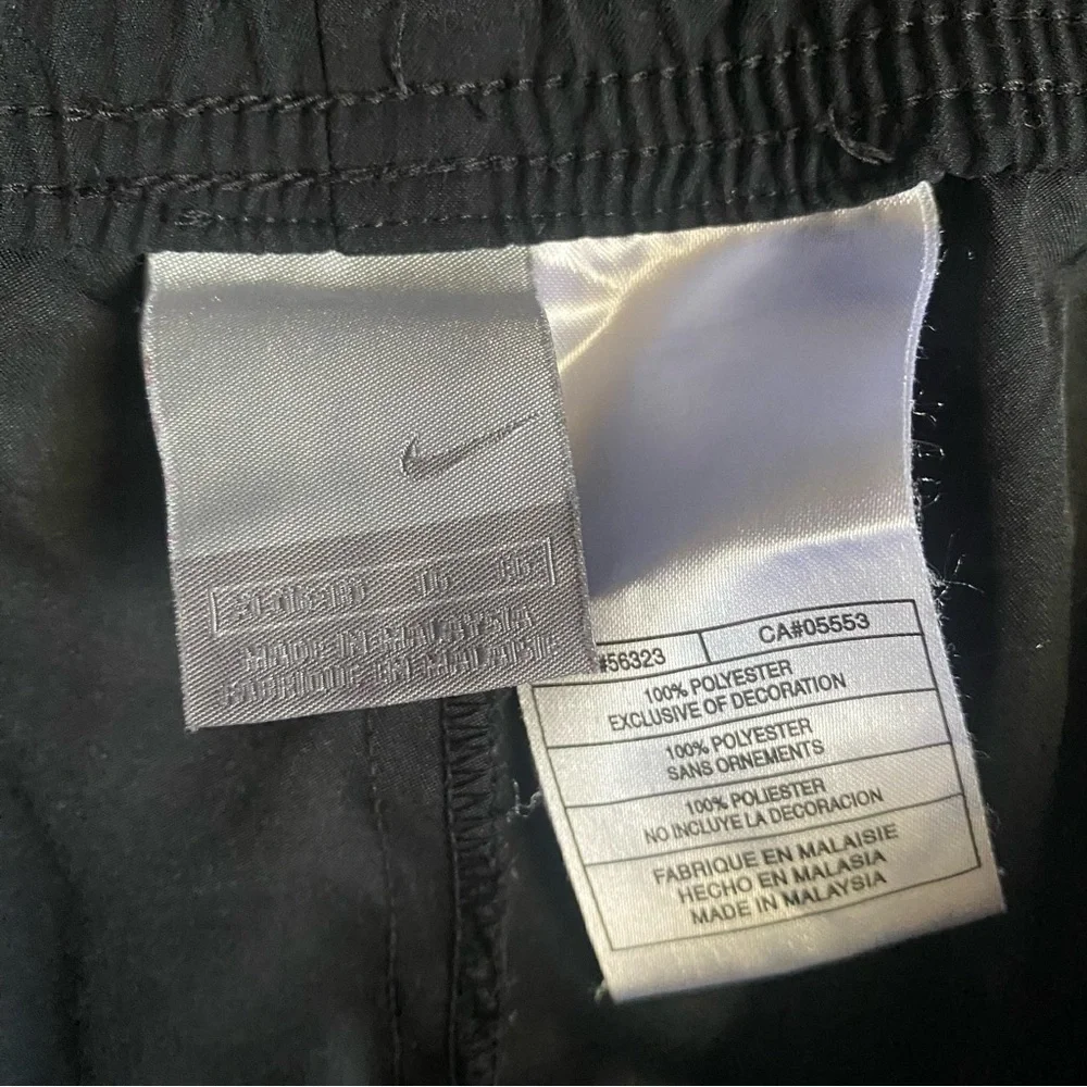 Nike 18” essential