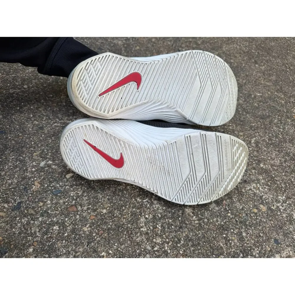 Nike good please very