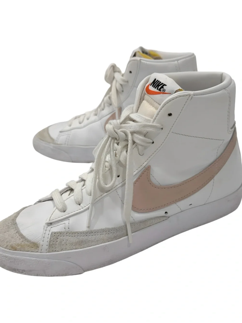 Nike Women’s Blazer Mid Sneaker - White with Blush Swoosh