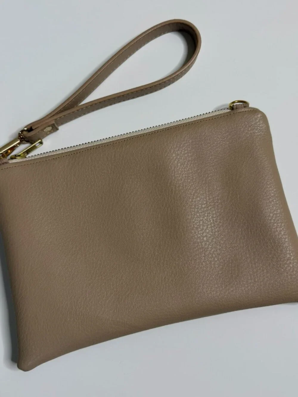 Modern Mackerie classic tan