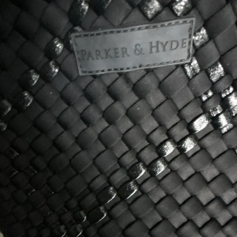 Parker & Hyde woven top handle