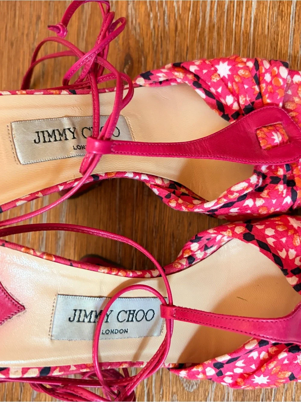 Jimmy Choo 37 heel jimmy