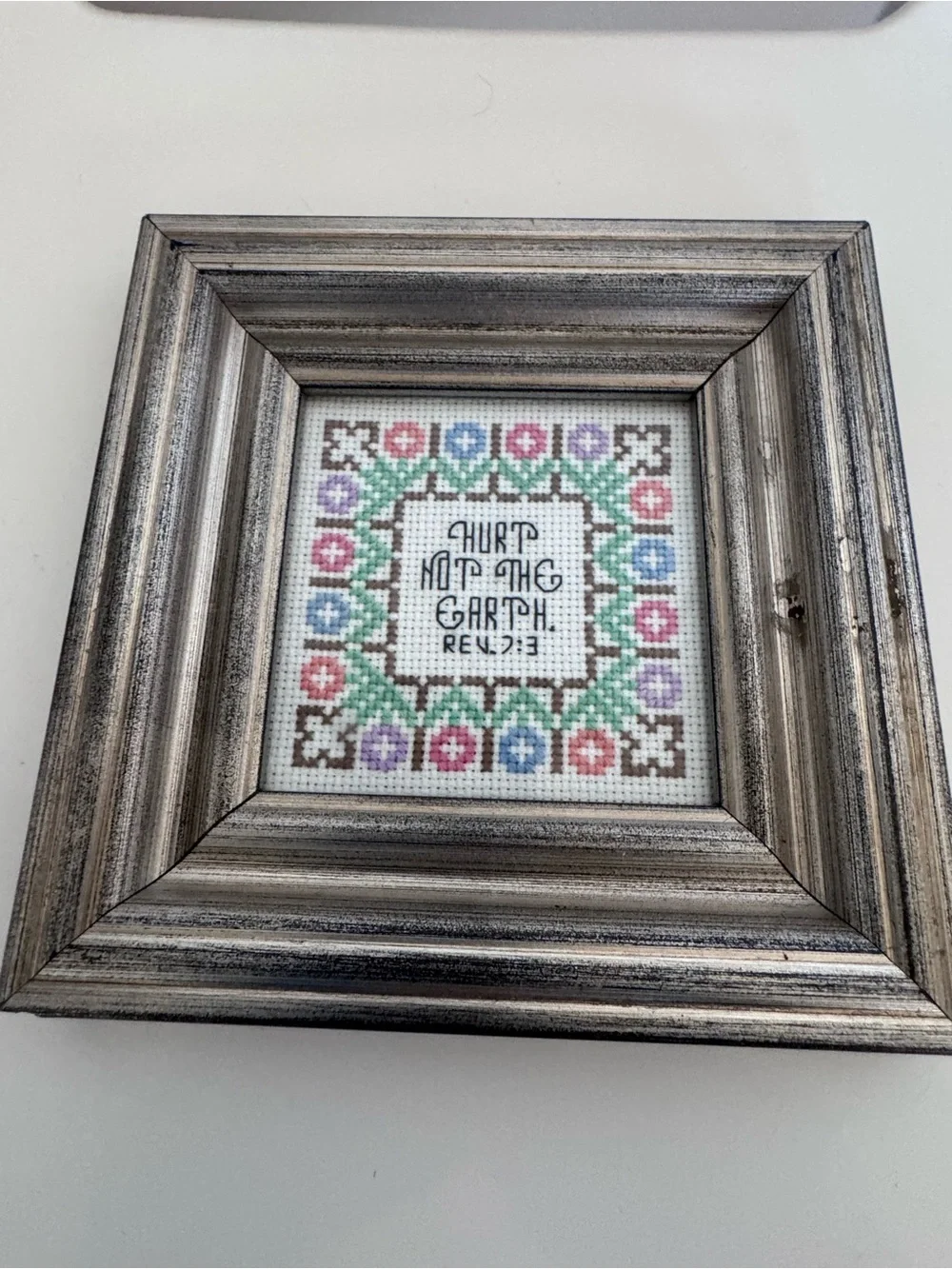 N/A vintage framed