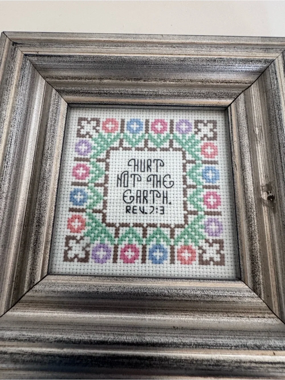 N/A vintage framed