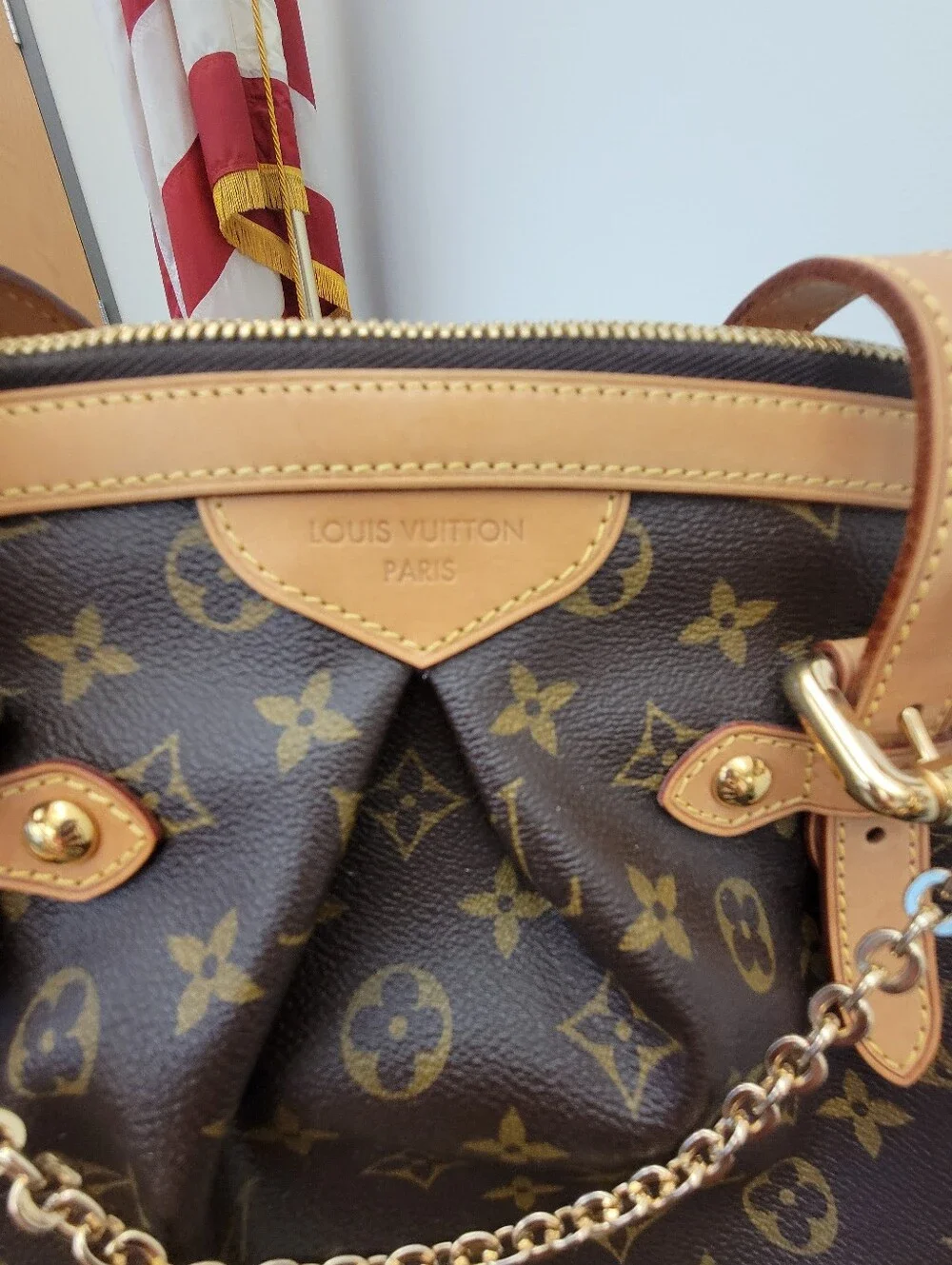 Louis Vuitton Tivoli GM Tote Bag
