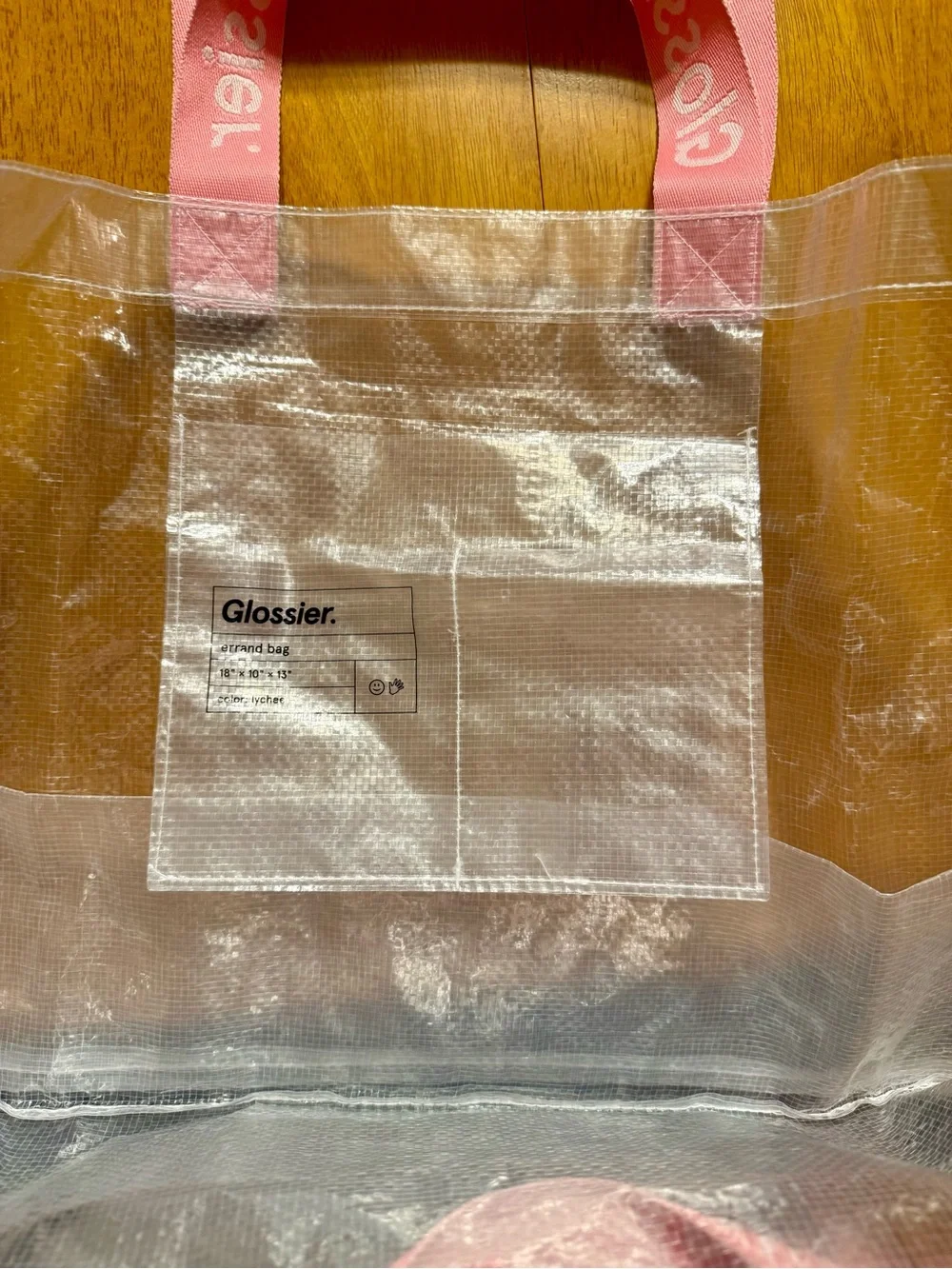 Glossier new errand