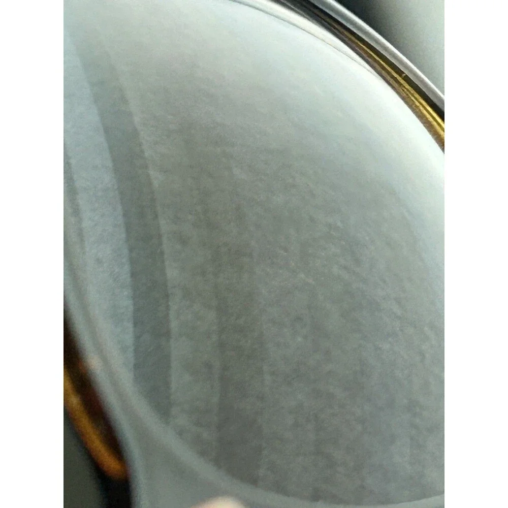 Ray-Ban no scratches